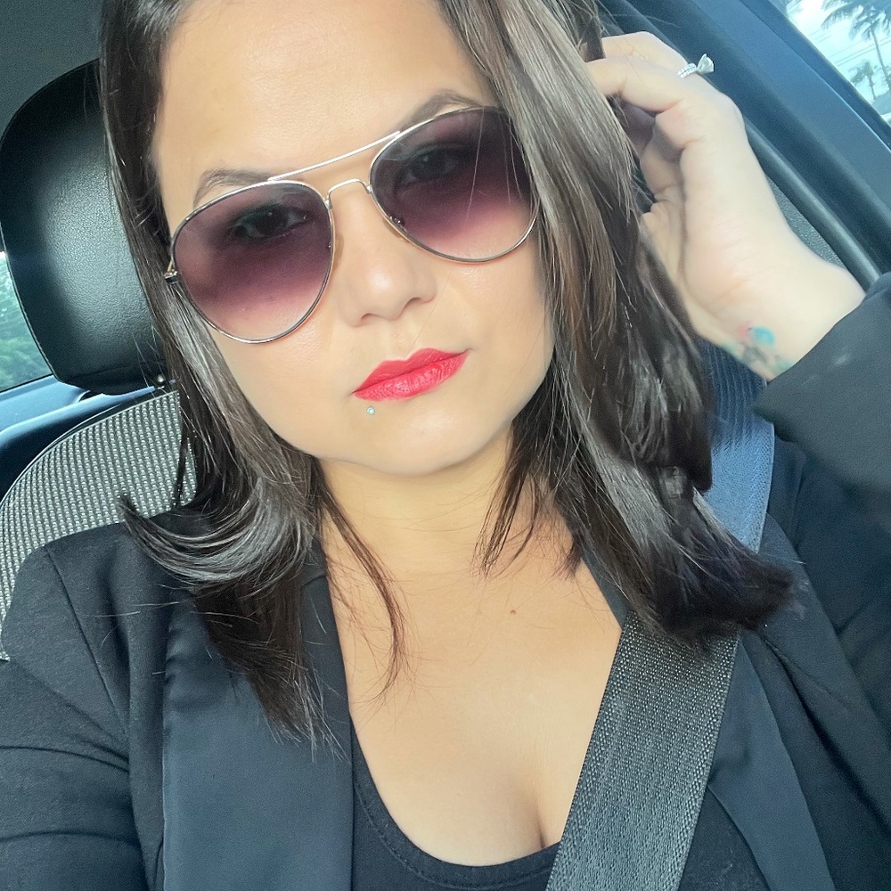 Meet your Posher, Gisela